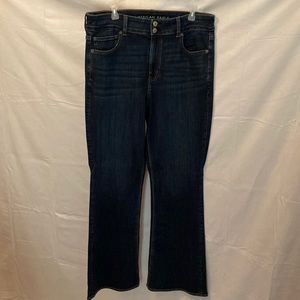 New American eagle size 16 Reg artist flare jeans.